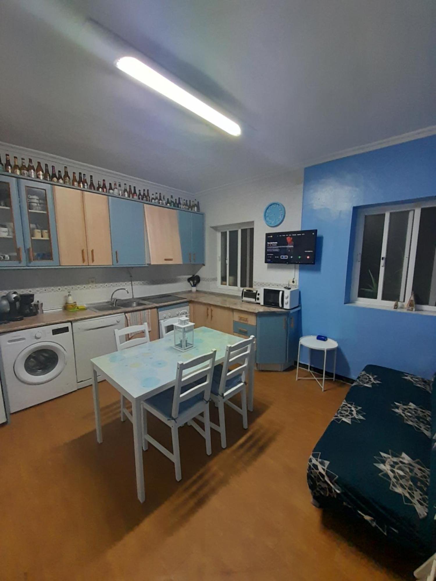 A 50 Metros De La Playa Apartment Cadiz Luaran gambar